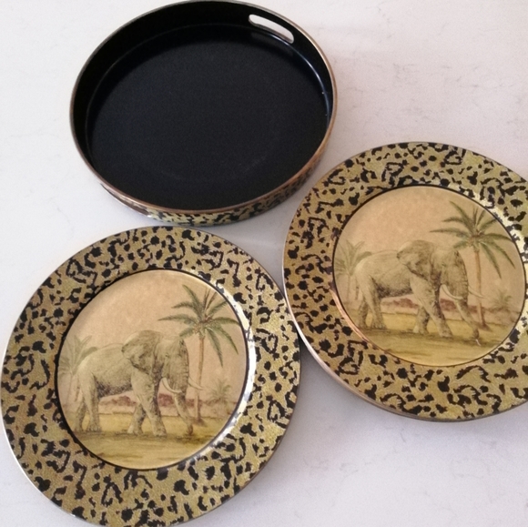 Charger plates with matching serving tray - Picture 2 of 4